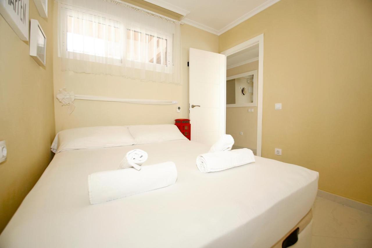 In Front Of The Sea With Ac And Pool Apartamento Alicante Exterior foto